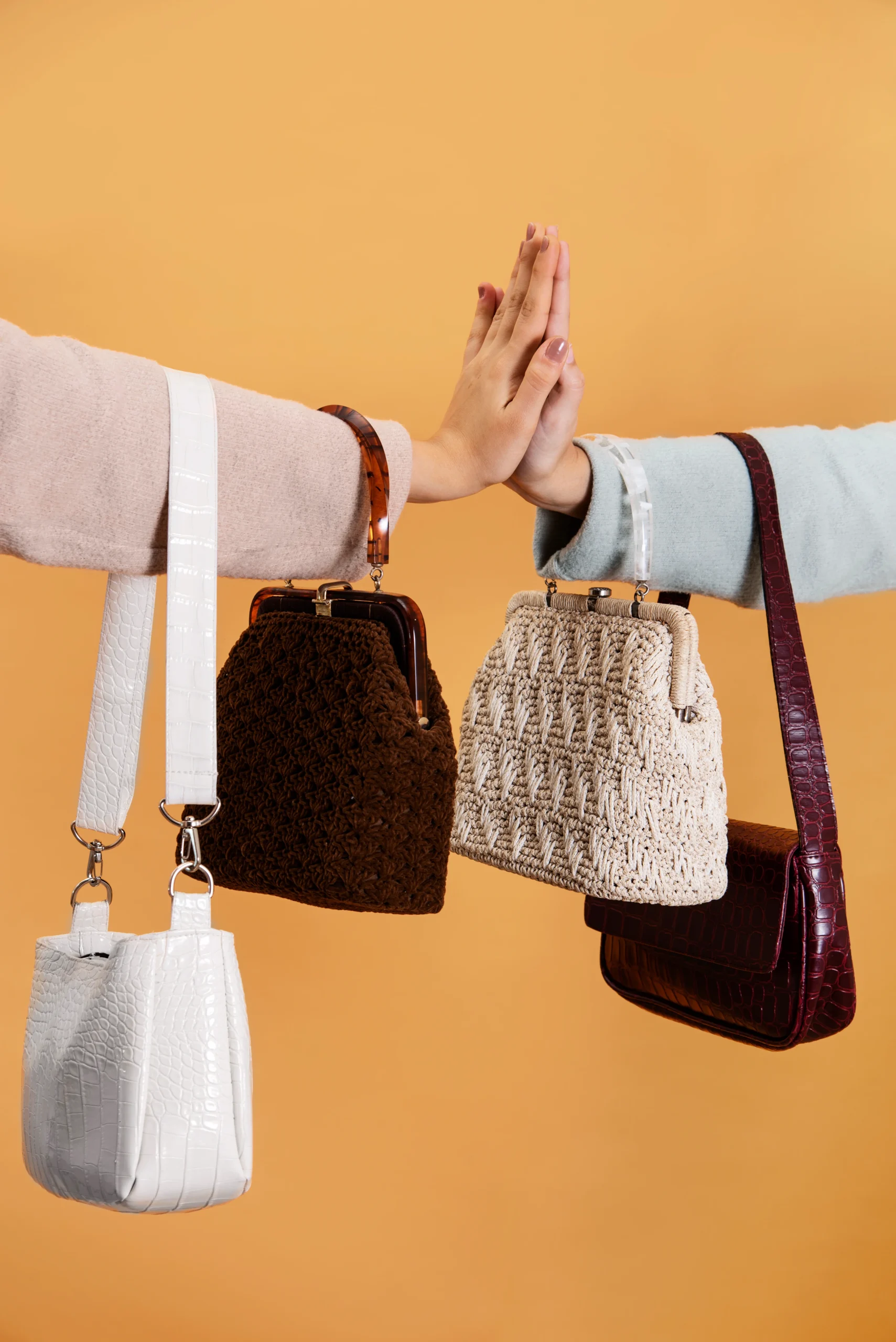 second hand bag withher-age